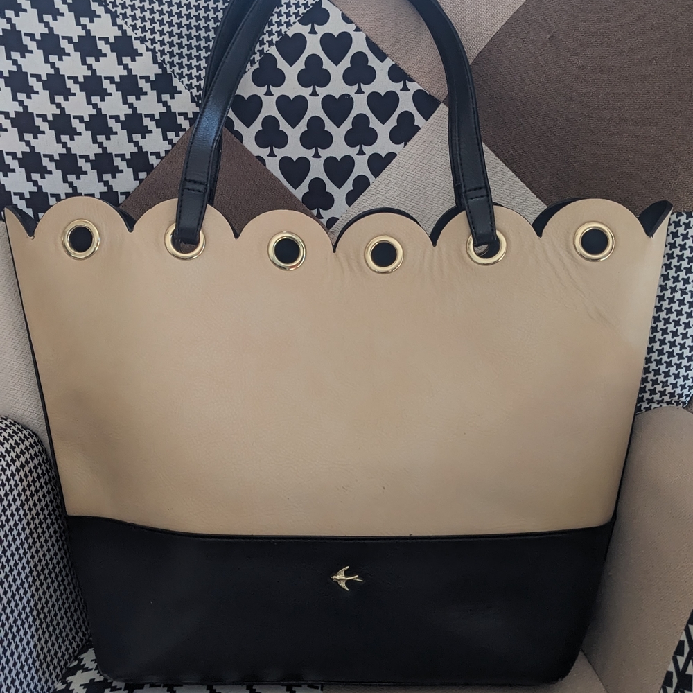 Kate Landry Black and Cream Scalloped Tote